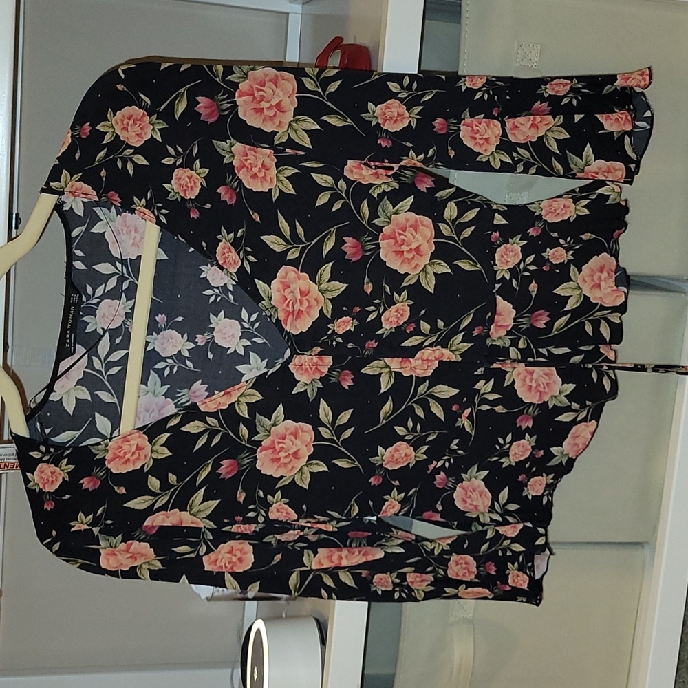Floral top